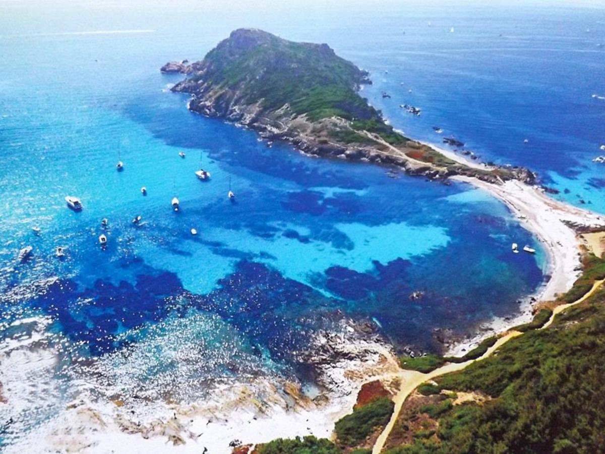 Maison Charmante A Cogolin Avec Vue Sur La Mer Et Piscine ภายนอก รูปภาพ